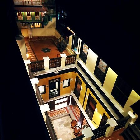 ทิวันชี นี ฮาเวลี Bed & Breakfast อาเมดาบัด ภายนอก รูปภาพ