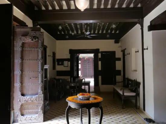 ทิวันชี นี ฮาเวลี Bed & Breakfast อาเมดาบัด ภายนอก รูปภาพ